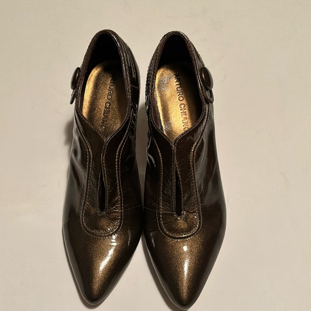 Arturo Chiang Bronze Coloured Bootie Shoes Size  7.5